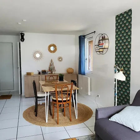 Apartment Avec Petit Balcon Et Cheminee - Grand Massif *